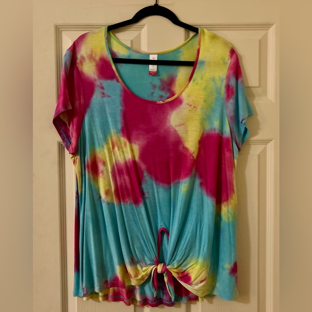 3/$15 NWOT HI-LO TIE DYE TIE-UP TOP FESTIVAL SUMMER PRIDE